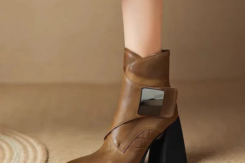 Aziel Leather Boots