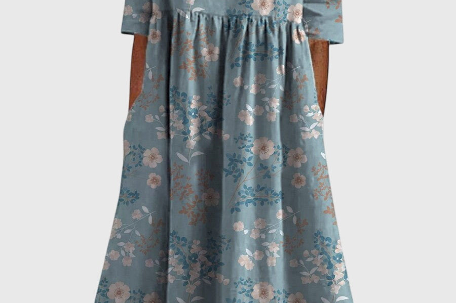 Suzan | Flattering Dress
