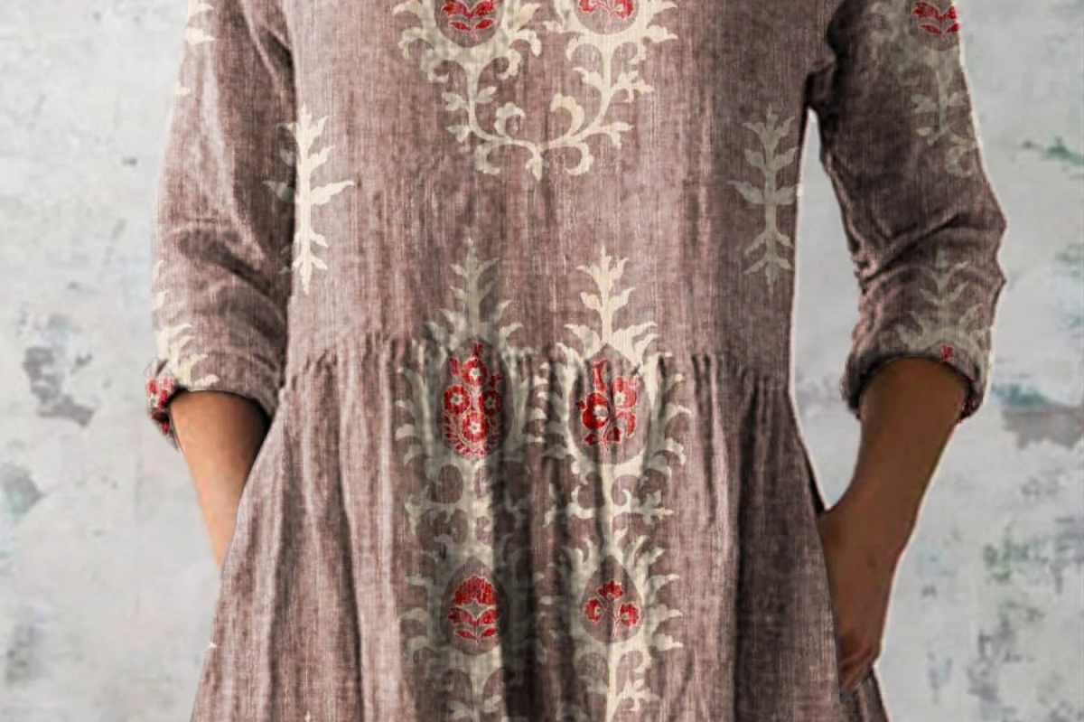 Elise | Long Blouse with V-Neck