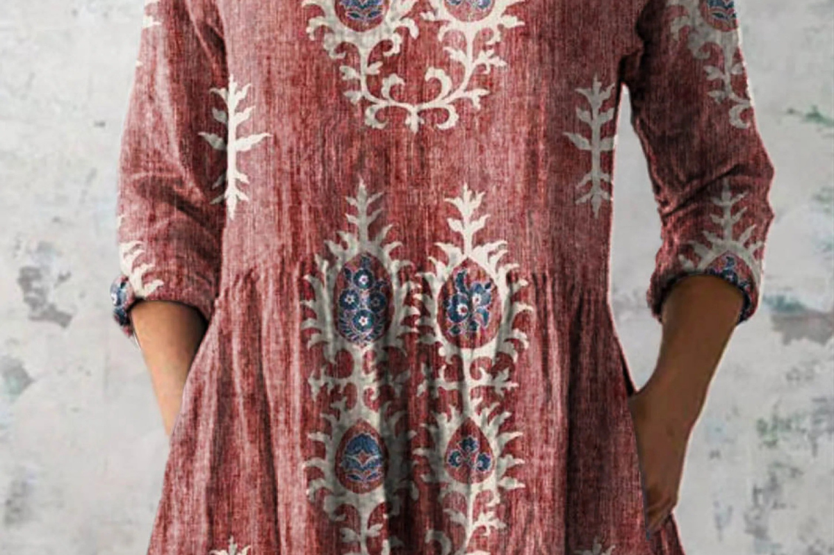 Elise | Long Blouse with V-Neck