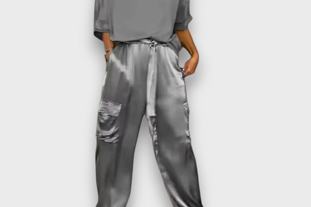 Avelan – Satin Flow Two-Piece Set