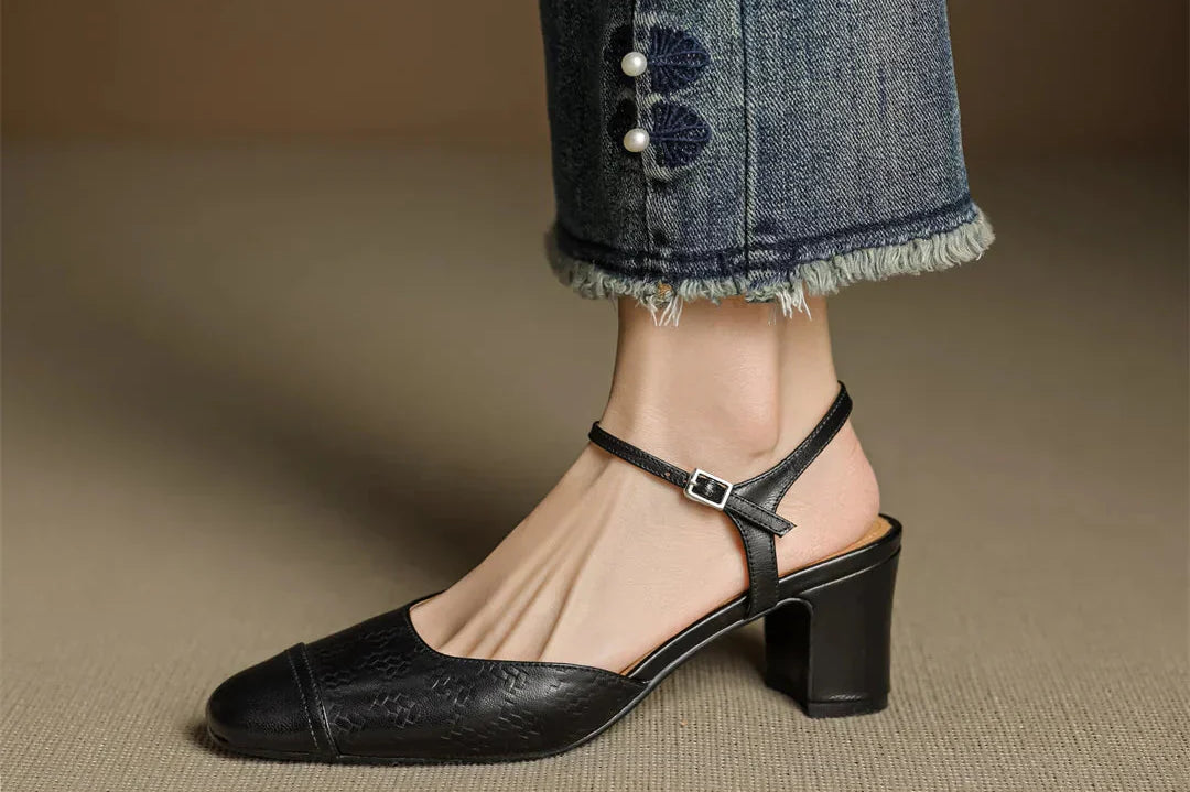 Neiro Genuine Leather Pumps