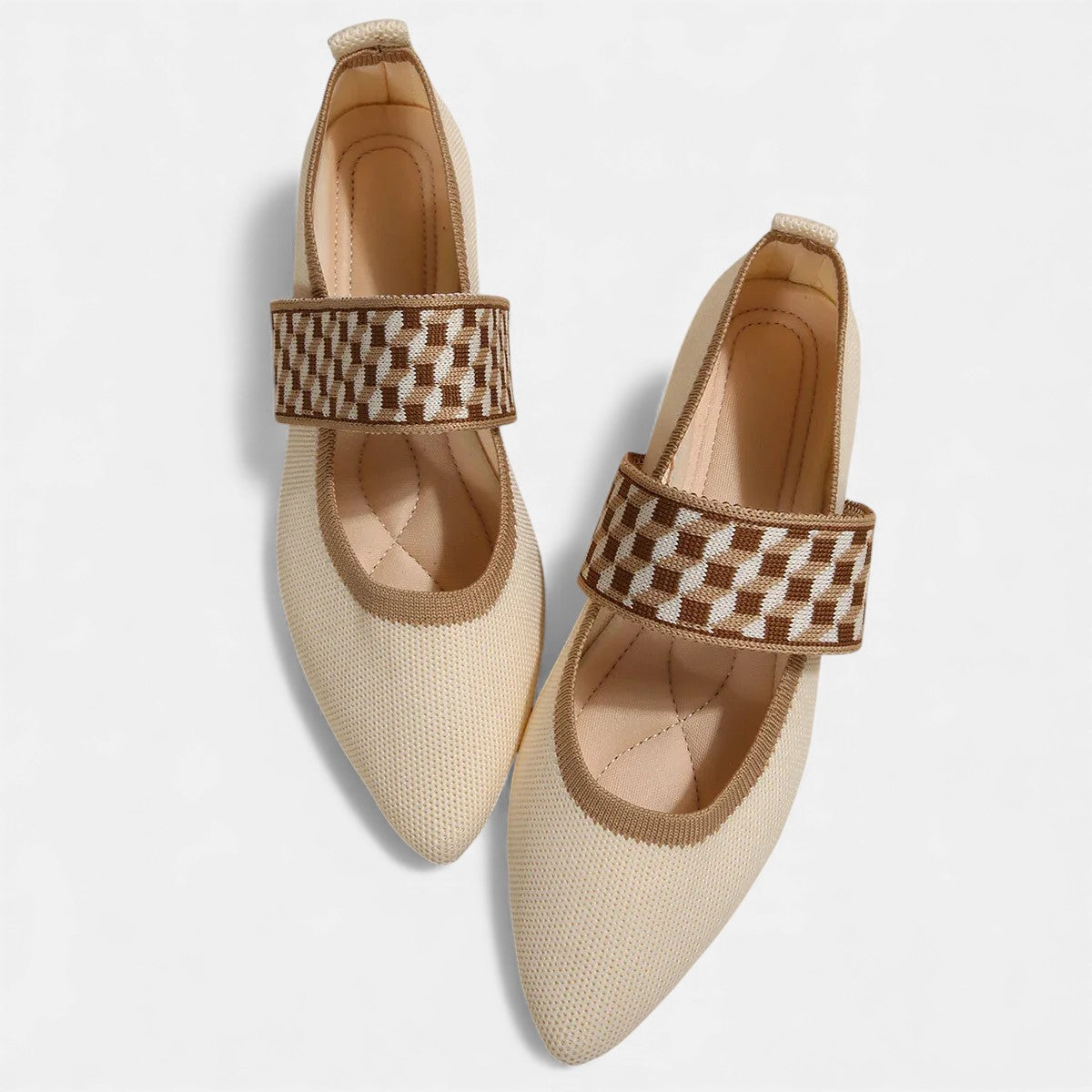 Cleo - Point Flats