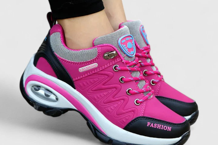 Leslie | Comfortable Sneakers