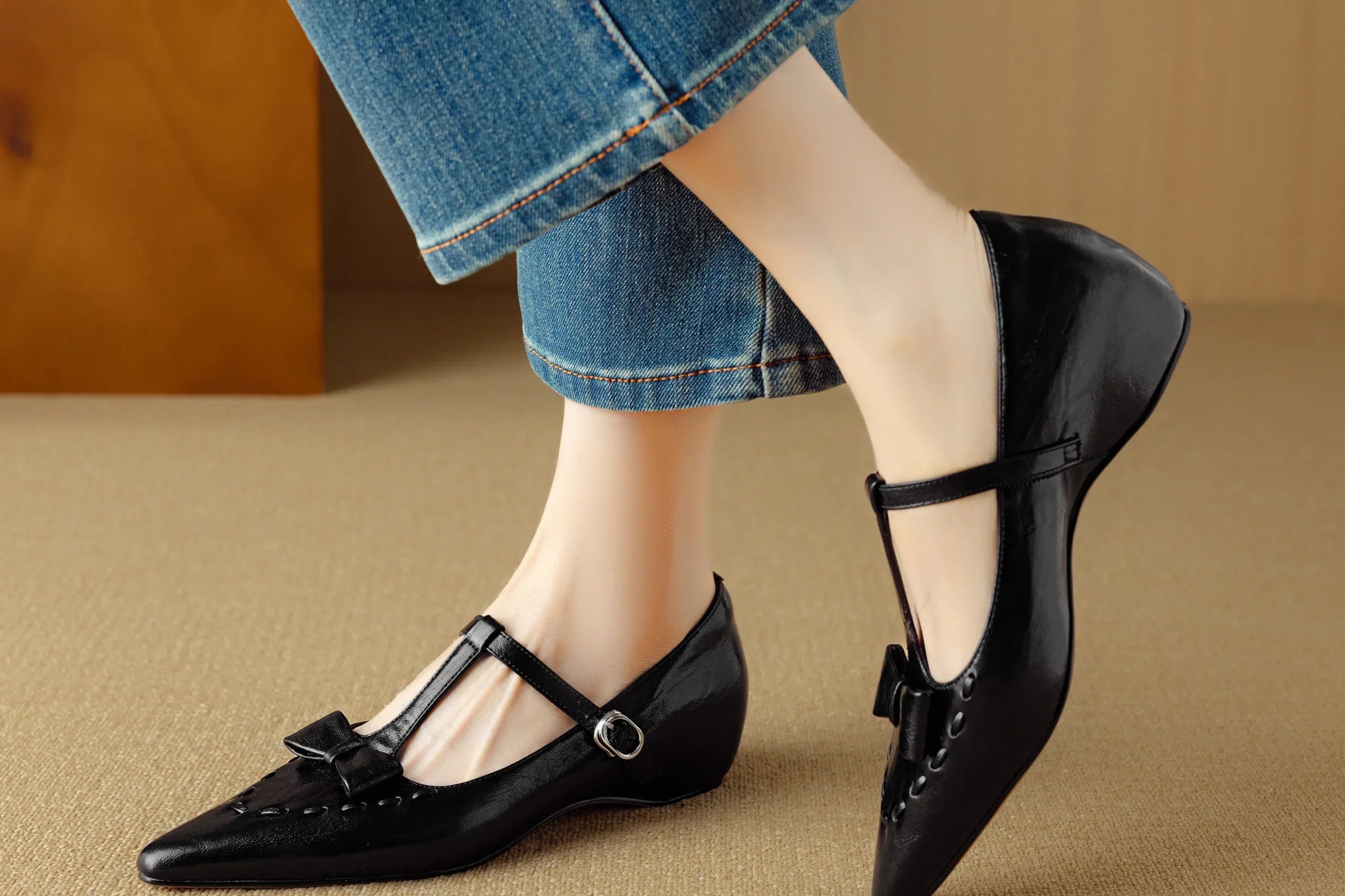 Darlyn Genuine Leather Pumps