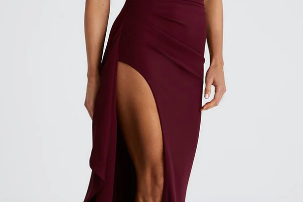 Omina™ | Strapless Luxe Maxi Dress