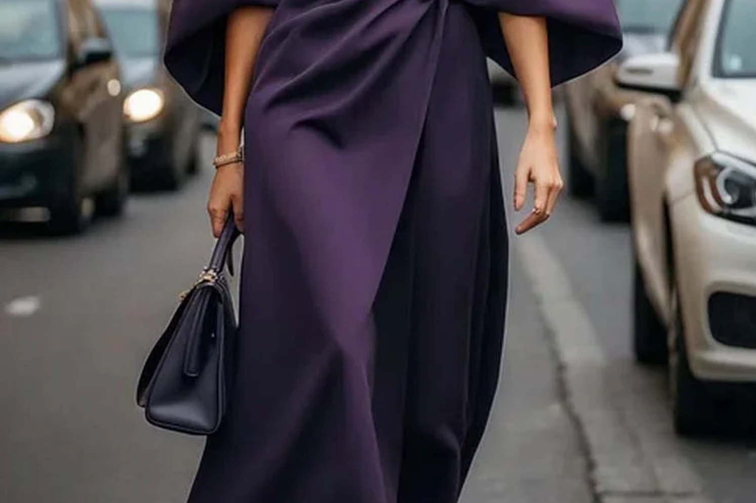 Maya™ | Elegant Lantern Sleeve Dress
