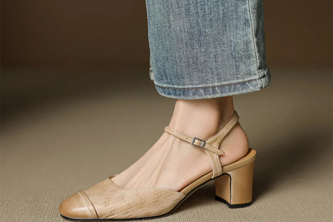 Neiro Genuine Leather Pumps