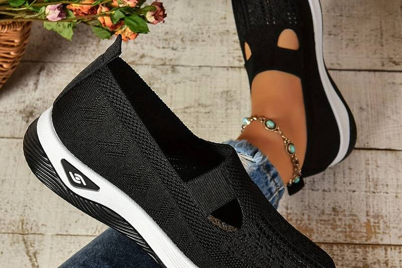 Claire - Breathable Knit Slip-On Sneakers